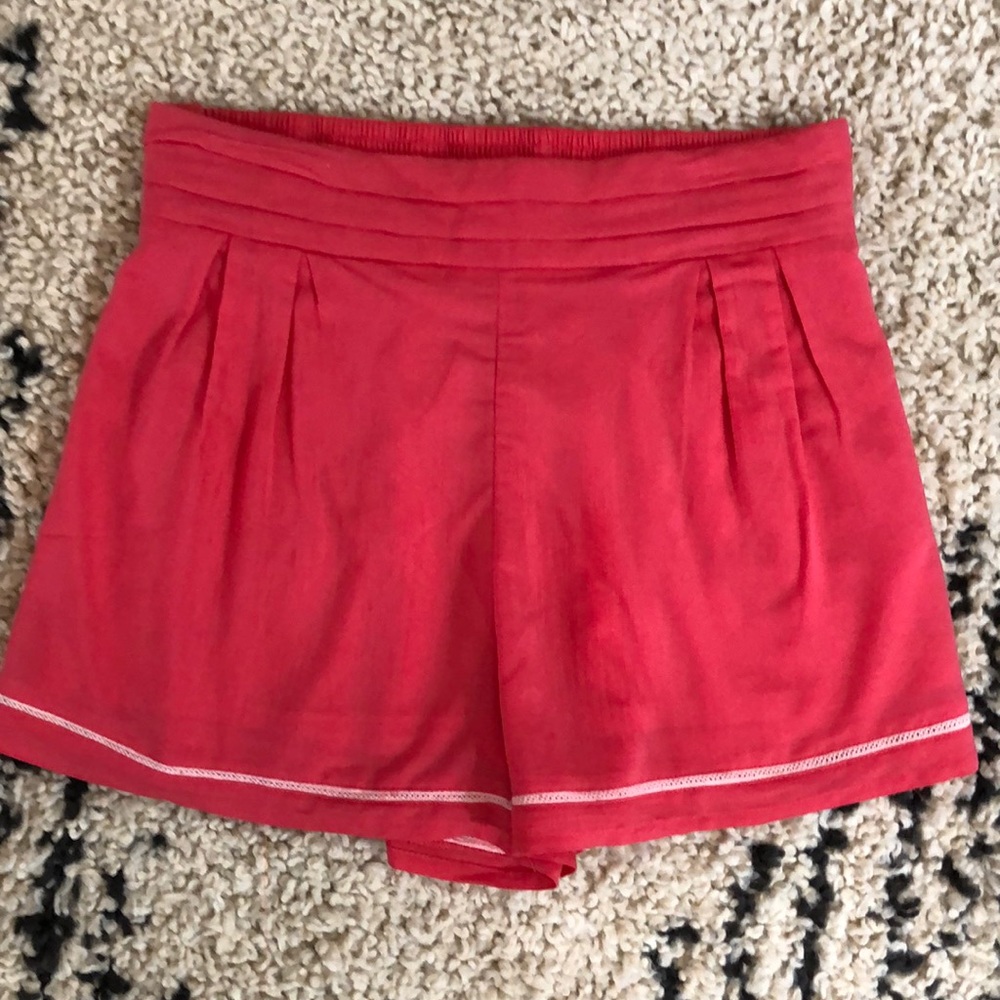 Coral high waisted shorts